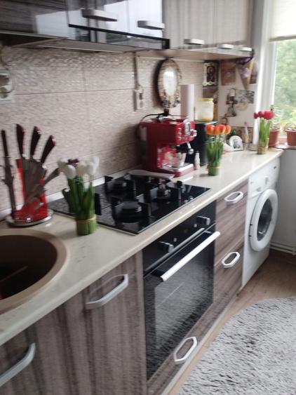 Inchiriez apartament 2 camere - 1