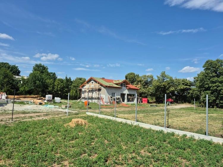 Locuri de casa intr-o comunitate in dezvoltare, aproape de Bucuresti - 4