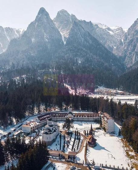 Vila de vanzare in Busteni - Zona semicentrala - 5