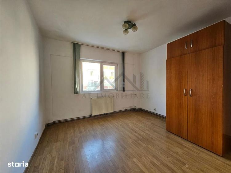 Apartament 3 camere Dacia - 4