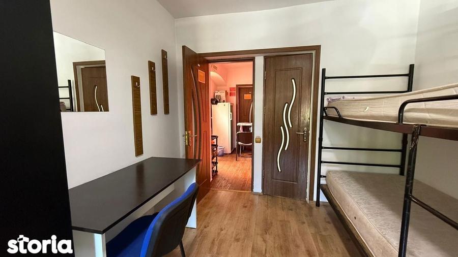 Afacere la cheie! De vanzare Casa singur in curte Centrul Istoric - 1