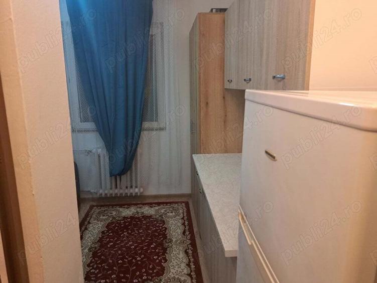 Inchiriez gardoniera - 5