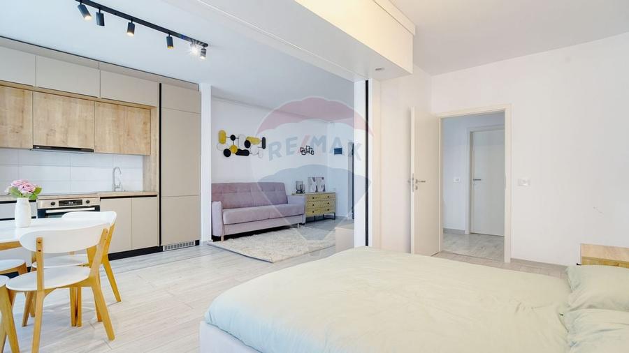 Apartament cu 2 camere de închiriat în zona Tractorul - 5