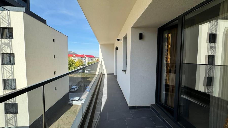 Acceptam schimb cu casa, Apartament 2 camere, 2 bai, incalzire pardoseala - 17