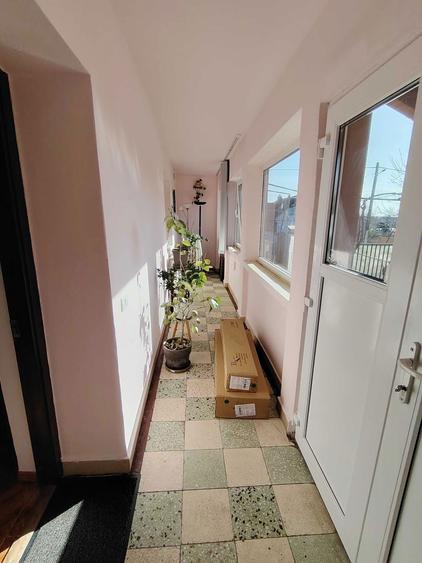 Vand casa in satul Ianova, la 20 km de Timisoara - 8