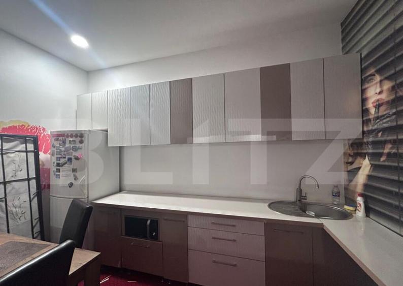 Spatiu comercial, 100 mp, vitrina, zona Centrala - 6