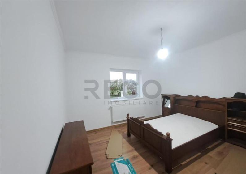 Apartament cu 3 camere , decomandat , cu 2160 mp teren intra - 14