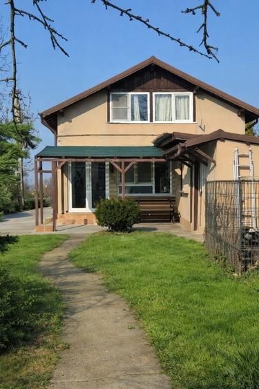 Casă P+M cu deschidere la lacul Scroviștea | 200 mp | Teren 1000 mp - 12