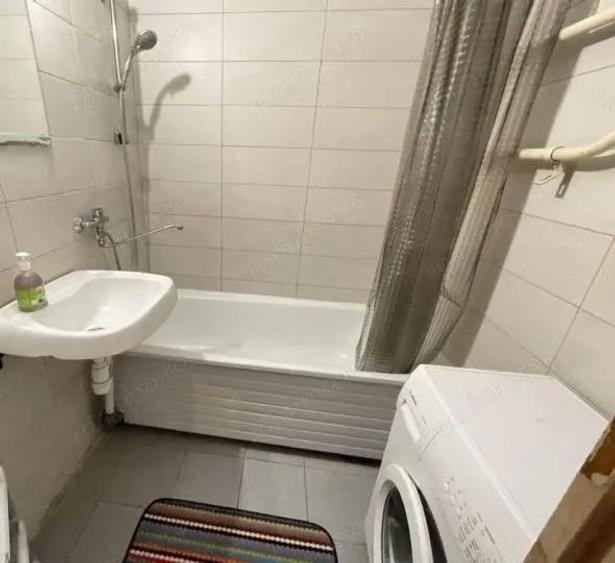 Apartament cu 3 camere de inchiriat in zona Lujerului,Piata Veteranilor - 1
