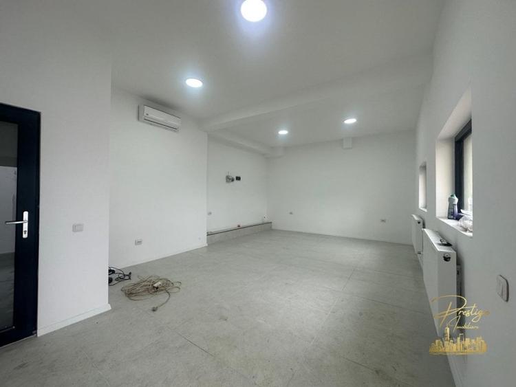 Spatiu de birouri de 34 mp de inchiriat in zona bld. Decebal- Oradea - 1