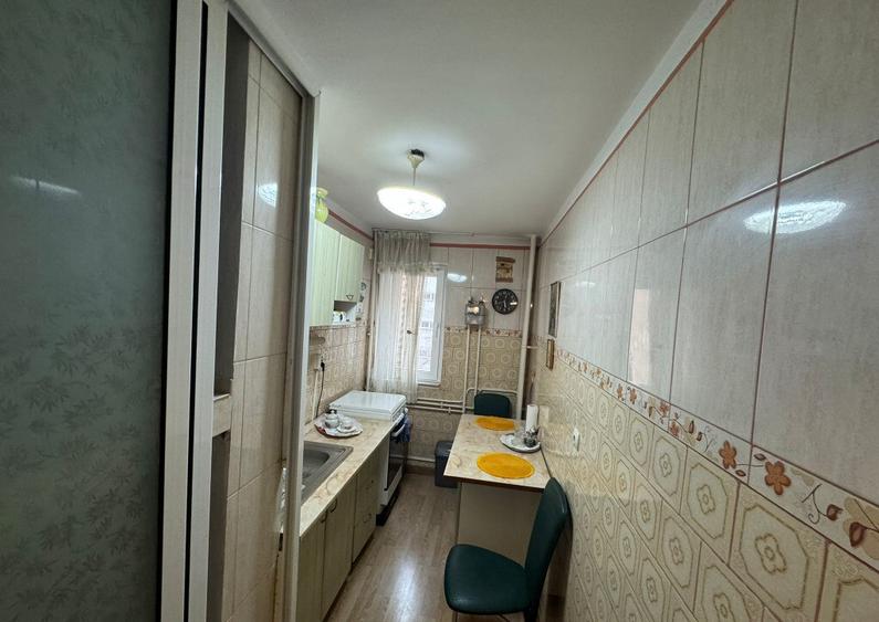 Apartament 3 camere Valea Rosie 8-Bucuresti, sect 6 - 12