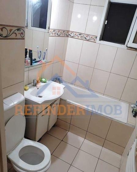 Apartament de vanzare cu 3 camere, zona Titan - 8
