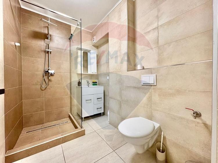 Spațiu comercial, acces stradal, vitrina | zona de blocuri Tractorul - 9