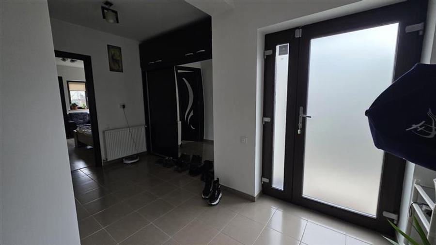 Casa P+E+M, teren 664 mp - zona centrala - Spitalul Judetean - 8