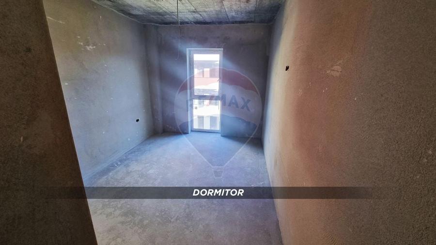 Apartament cu 3 camere de vânzare în zona Orasul Vechi din Baia Mare - 5