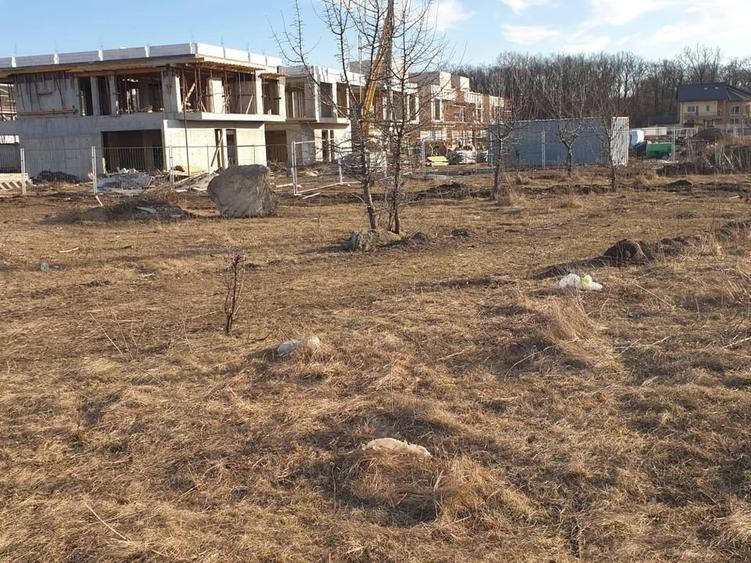 Pipera, Teren 1000  mp langa padure si Oxford Gardens - 8