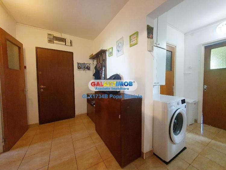 Vanzare 3 camere decomandat, Bdul 1 Decembrie - Scoala 82 - 13