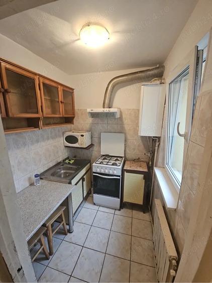 Vand apartament 2 camere - 4