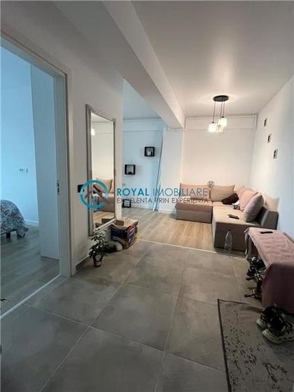Royal Imobiliare - Inchiriere apartament 2 camere zona Albert - 2