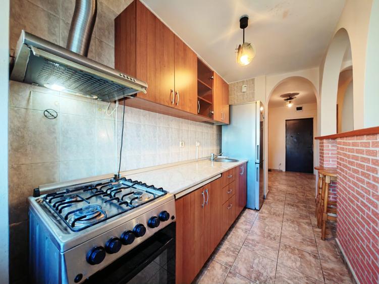 Unirii | Nerva Traian | metr. Timpuri Noi  | Open-space cu boiler | bl.anvelopat - 8