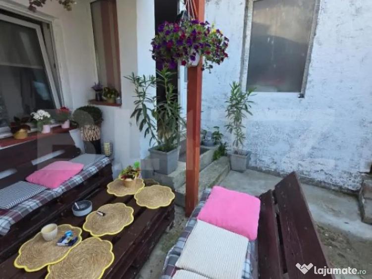 Casa cu 3 camere, 100 mp, zona centrala - 3