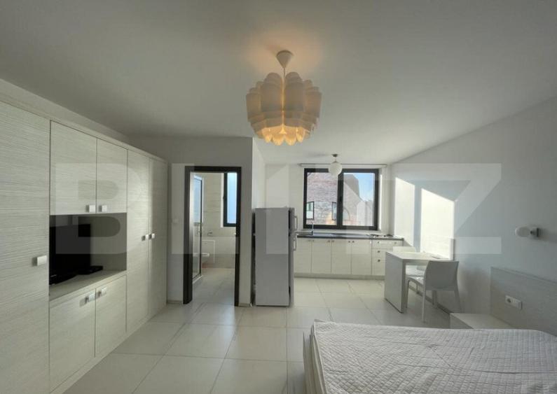 Garsoniera tip studio, 30 mp,imobil nou, zona strazii G.V.Bi - 6