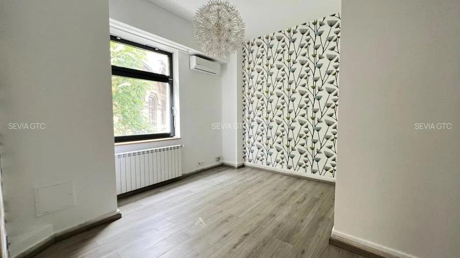 Inchiriere spatiu premium 303 mp, vizibilitate excelenta – Unirii - 8