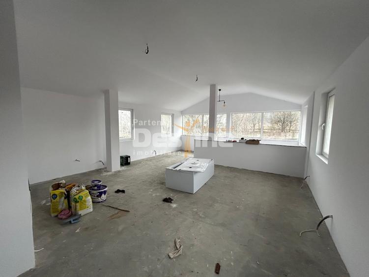Spațiu comercial, de 336 mp, în Mărăței
