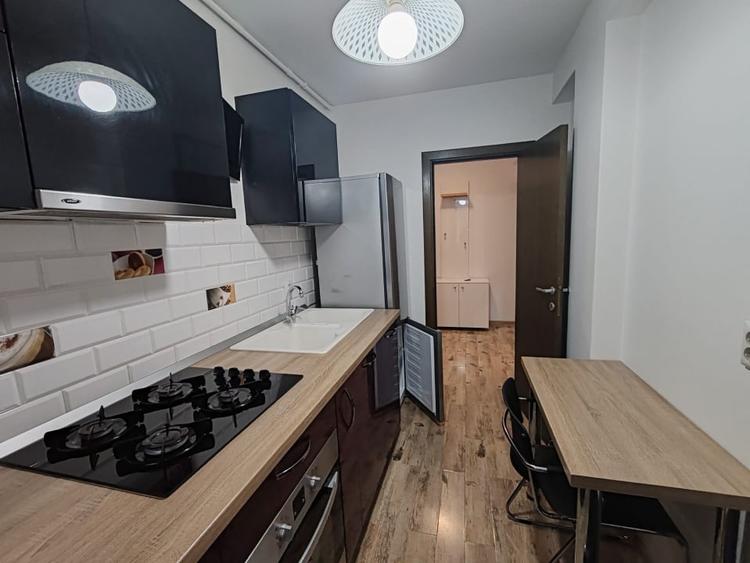 Apartament  2 camere  Coresi ! - 1