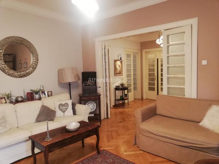 Apartament boem cu charm aparte in zona Pta Victoriei comision 0% Apartament boem cu charm aparte in zona Pta Victoriei comision 0%