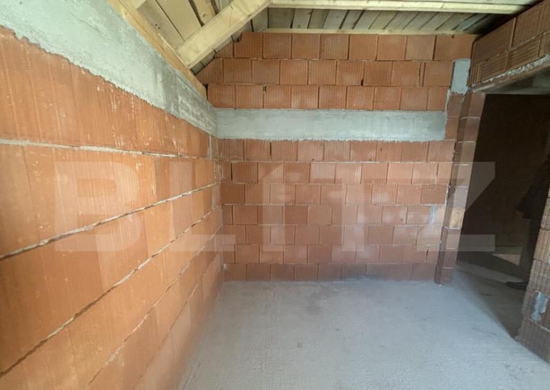 Casa de vanzare 115 mp , teren 425 mp , zona strazii Strandu - 9