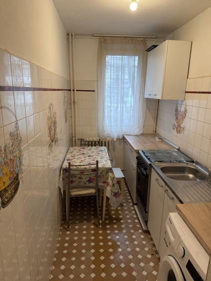 Garsoniera decomandata bloc 4 etaje Valea Ialomitei - 4