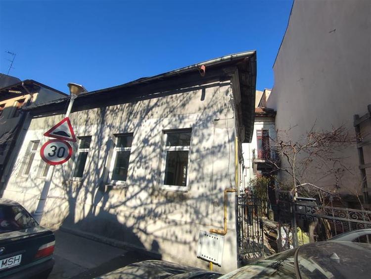 Vanzare garsoniera renovata 2025, in Vila, Mantuleasa - 7