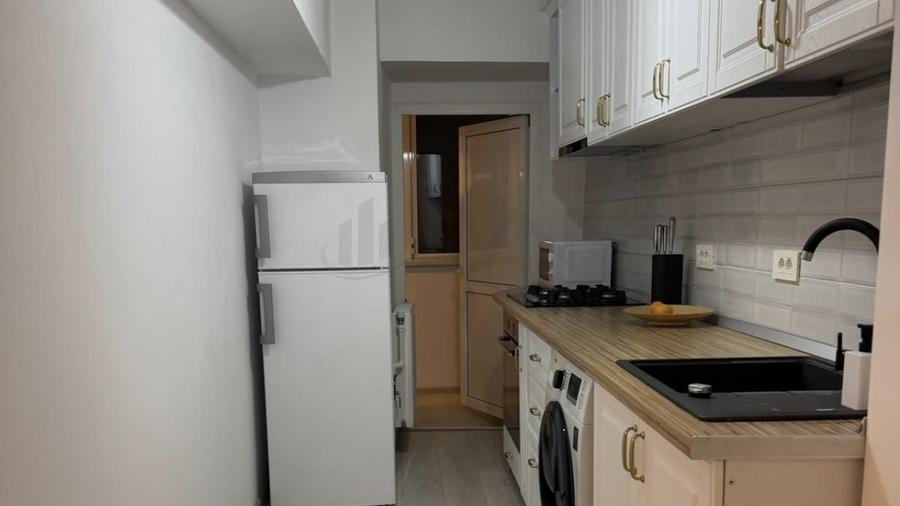 REA1027710 Garsoniera I Eroilor I Parcul Operei - 3