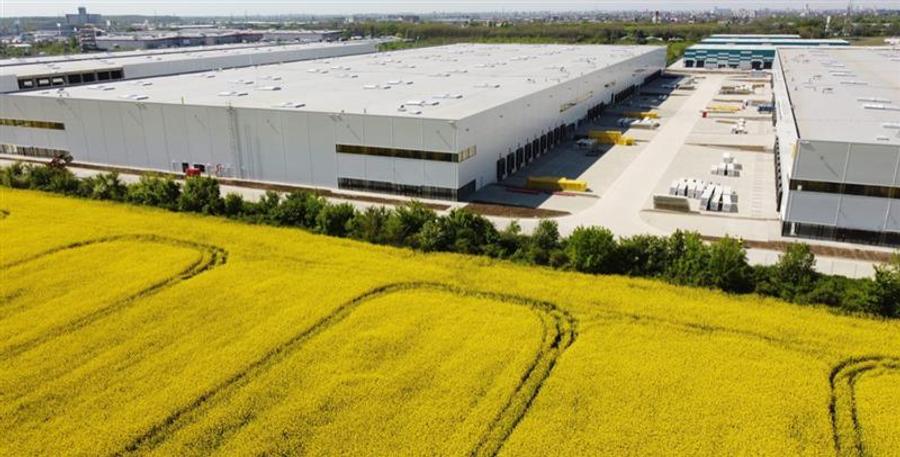Spațiu industrial, de 5,500 mp, în Ștefăneștii de Jos