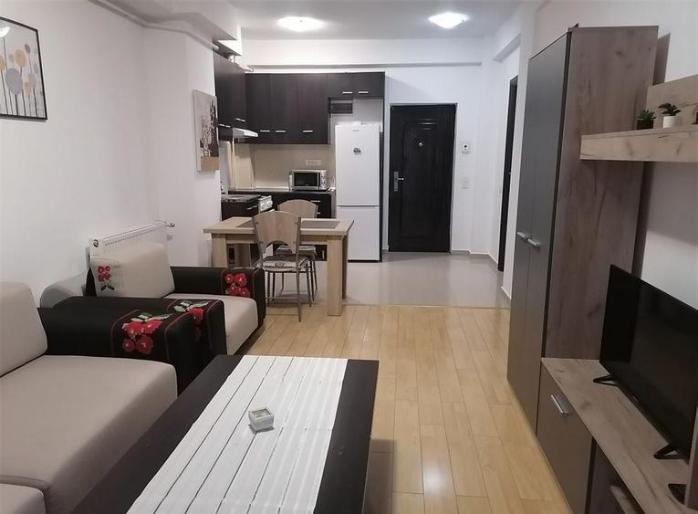 Apartament cu 2 camere semidecomandat în Chiajna