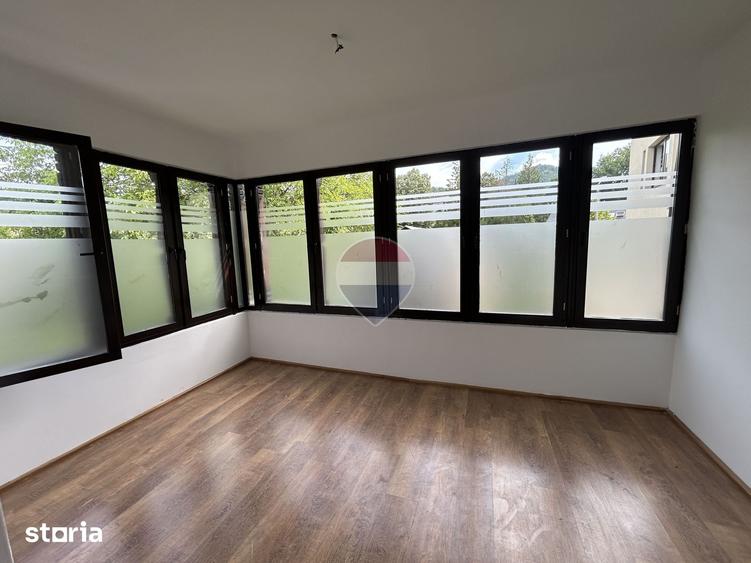 Spațiu comercial, de 135 mp, în Valea Roșie