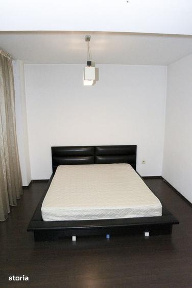 Apartament cu 3 camere decomandat în Dristor