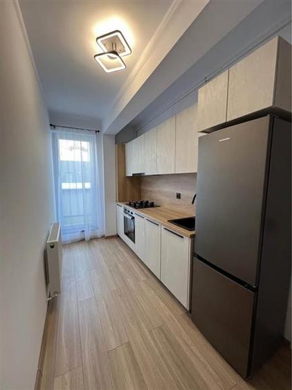 Vanzare apartament o camera de LUX zona Terra Floresti - 3