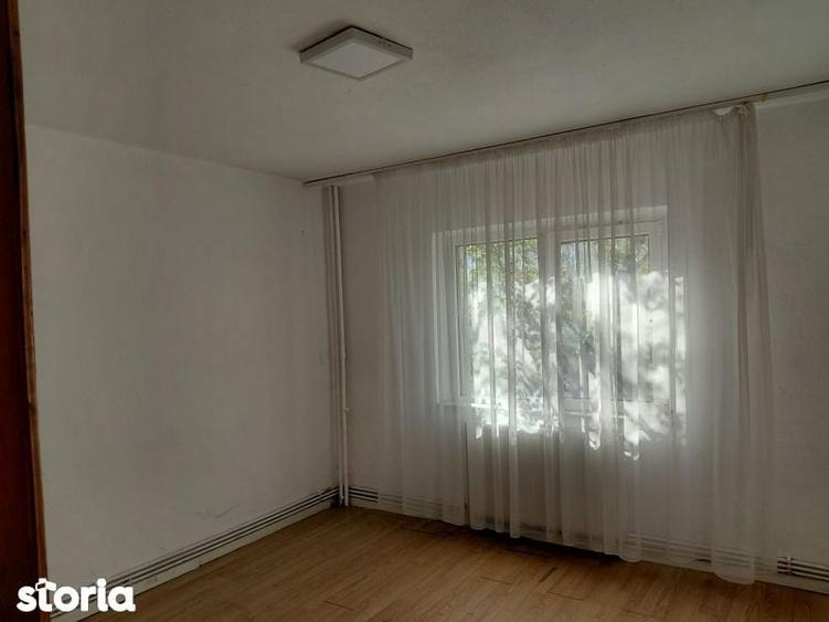 De inchiriat apart parter ,str.Vasile Lupu - 7