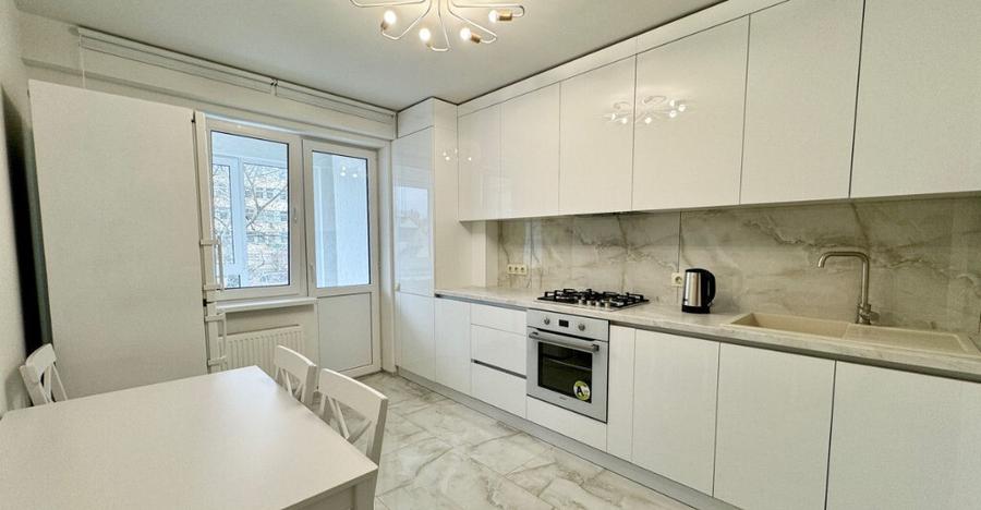 Inchiriere un apartament 2 camere zona centrala - 6