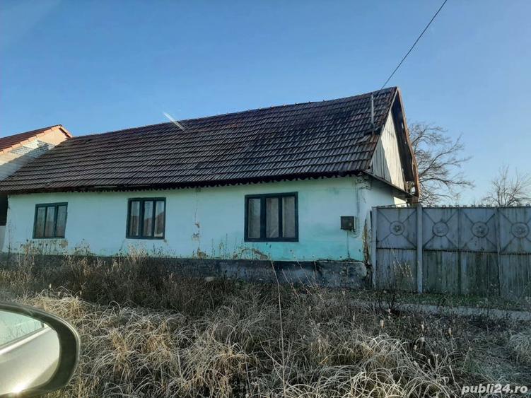 Se vinde casa ?i teren in Copacele - 1