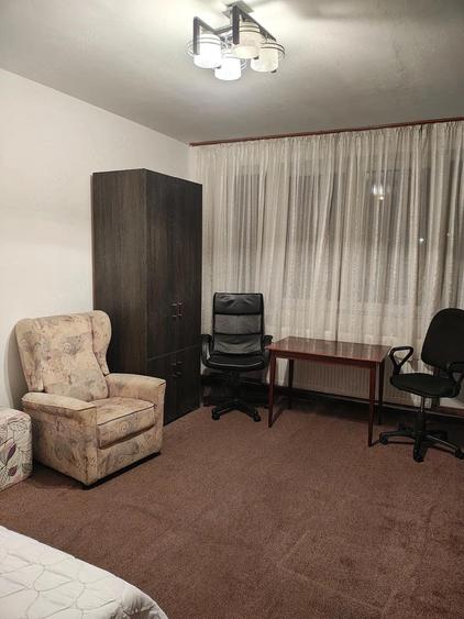 Inchiriez apartament 2camere - 2