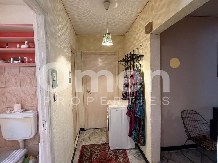 Apartament cu 4 camere; 74.66 mp, decomandat, Bd. Decebal - 10