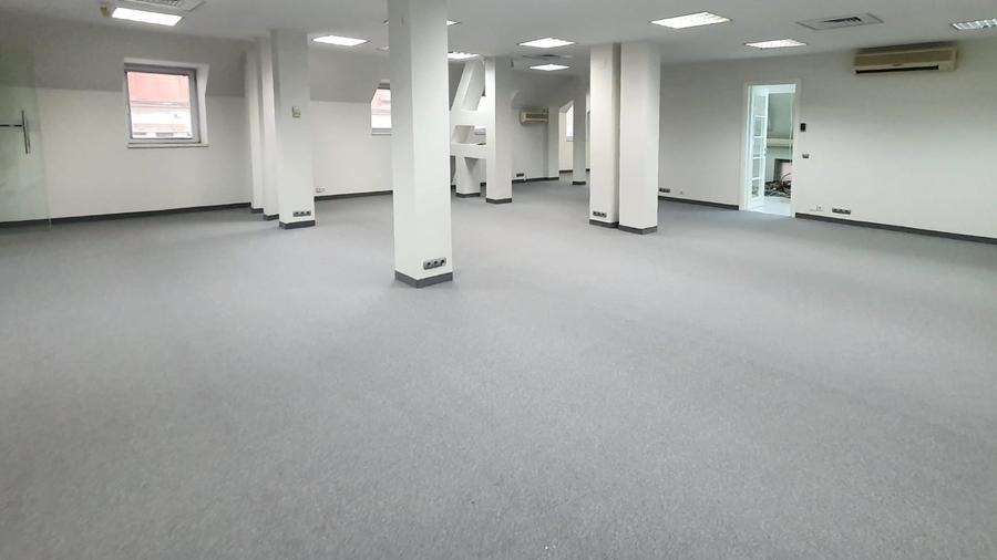 Vila cu prestanta zona Capitale Guvern, renovata integral, lift, parcare - 7