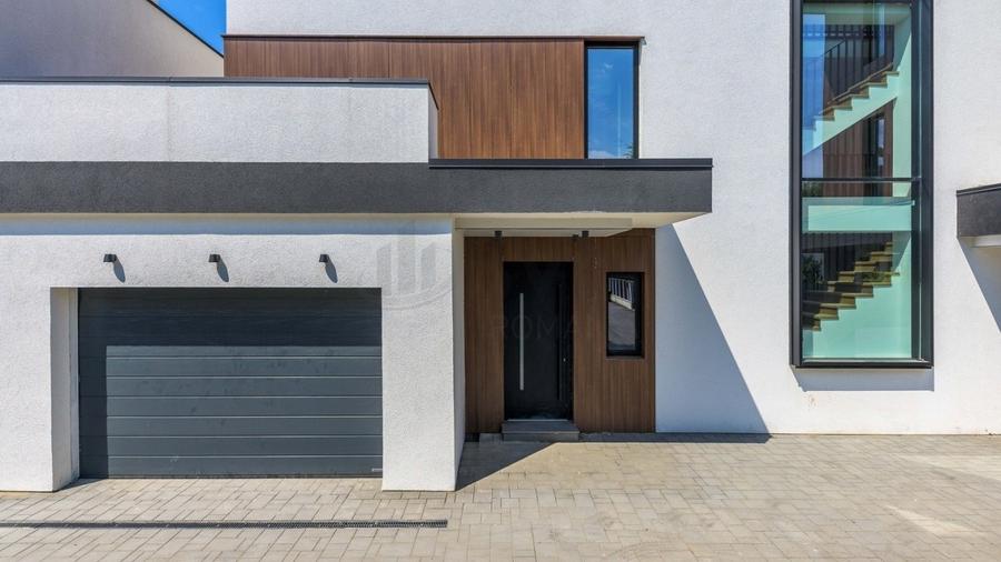 REV2004888 Vila deosebita I Erou Iancu Nicolae - 28