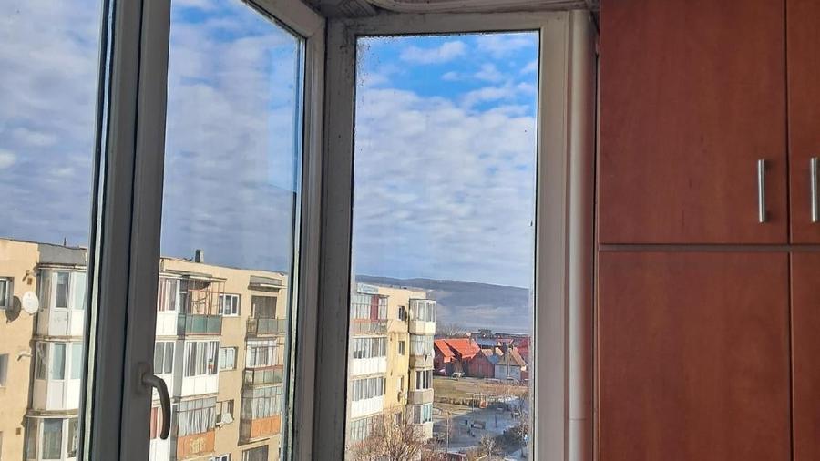 Feldioara - strada Brazilor, Apartament cu 2 camere decomandat - 52 mp - 9