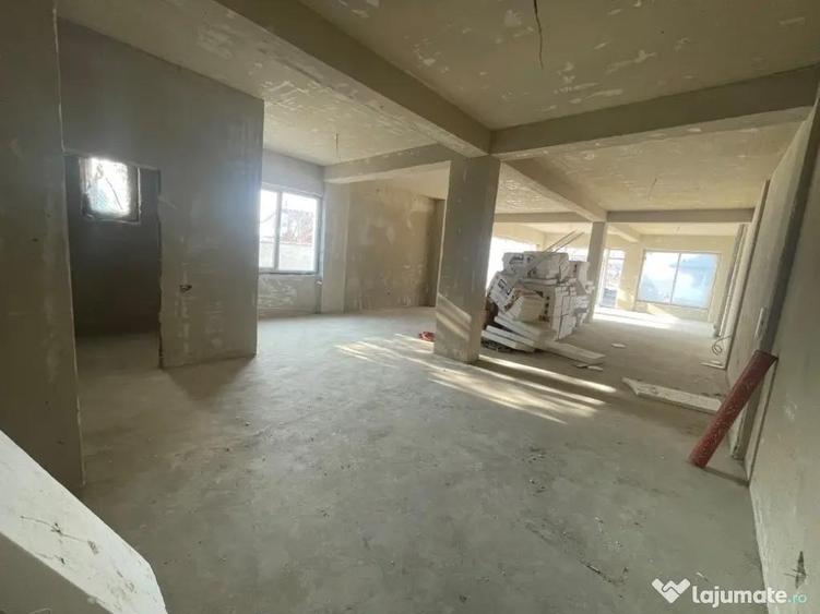 Spa?iu comercial, finisaje la alegere, toate utilita?ile, parcare - 3