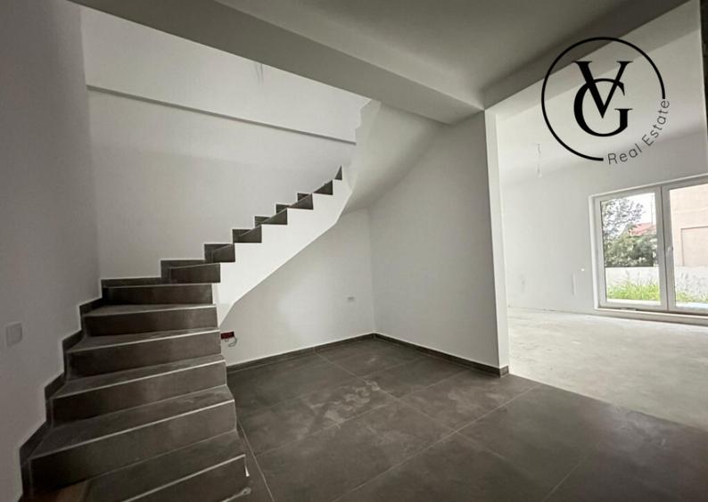 Vila - P+1 - Ovidiu Sud - 1