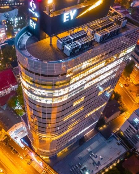 Tower Center International – Spatii de birouri clasa A Piata Victoriei - 6